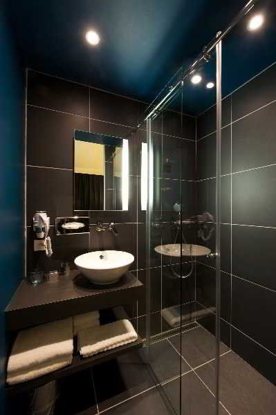 Nex Hotel Tarbes Exterior foto
