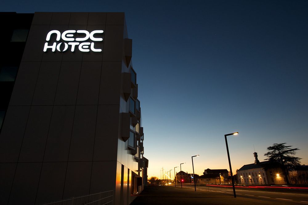 Nex Hotel Tarbes Exterior foto