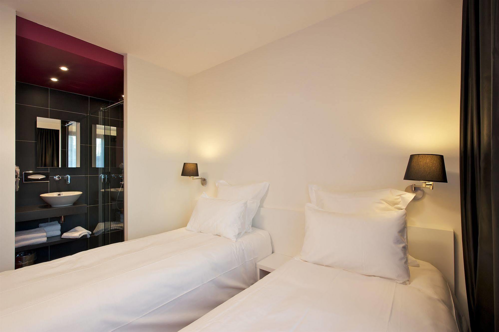 Nex Hotel Tarbes Exterior foto